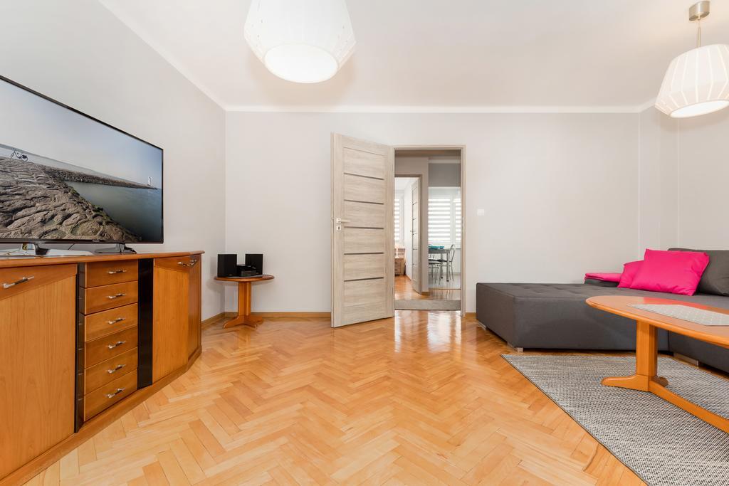 Spokojny Apartament Przy Parku Chopina By Noclegi Renters Świnoujście Buitenkant foto