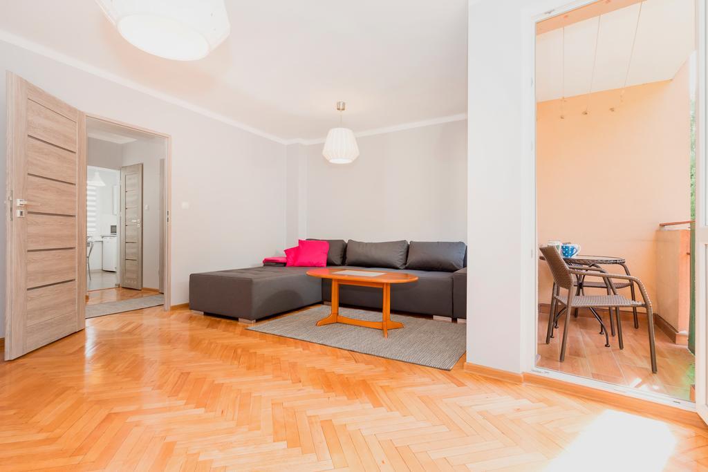 Spokojny Apartament Przy Parku Chopina By Noclegi Renters Świnoujście Buitenkant foto
