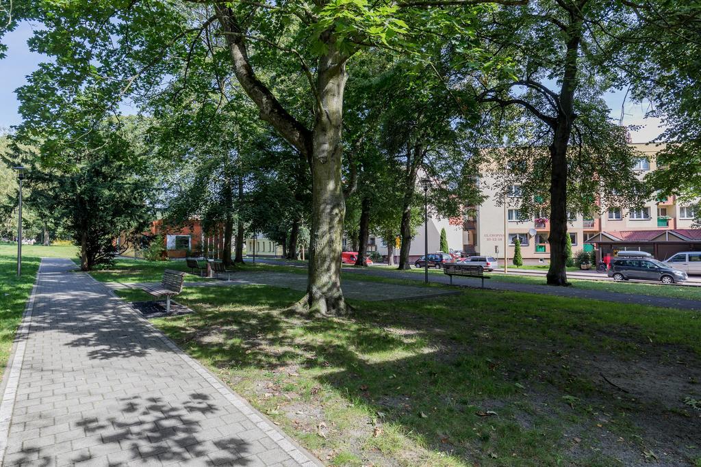 Spokojny Apartament Przy Parku Chopina By Noclegi Renters Świnoujście Buitenkant foto